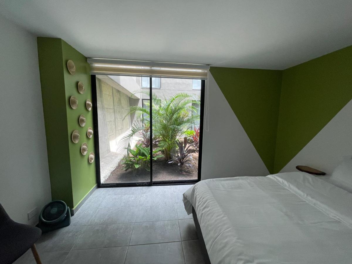 Tranvia 40 Apartments Medellín Exterior foto